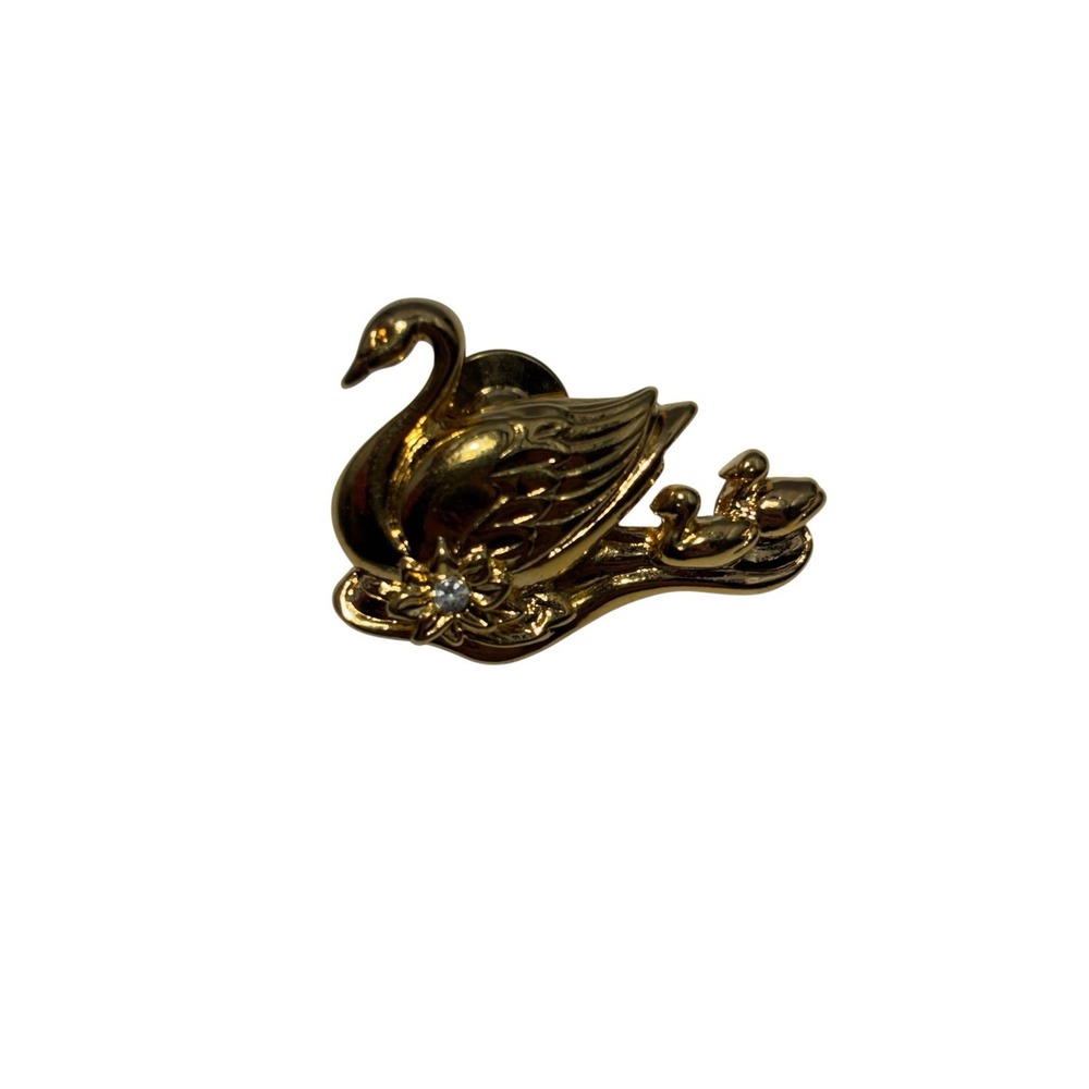 Vintage Avon Gold Tone Rhinestone Elegant Swan Bird Brooch Lapel Pin